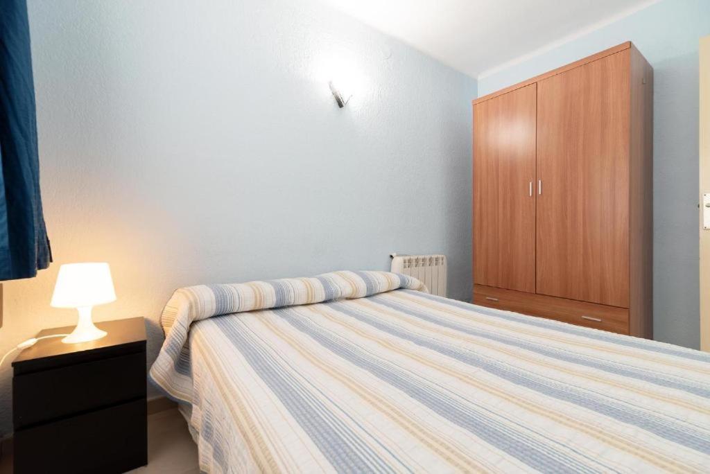 Apartamentos Denis Castelldefels Εξωτερικό φωτογραφία